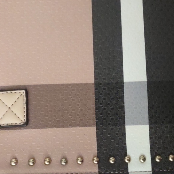 Mystery Purse Box - Picture 4 of 16